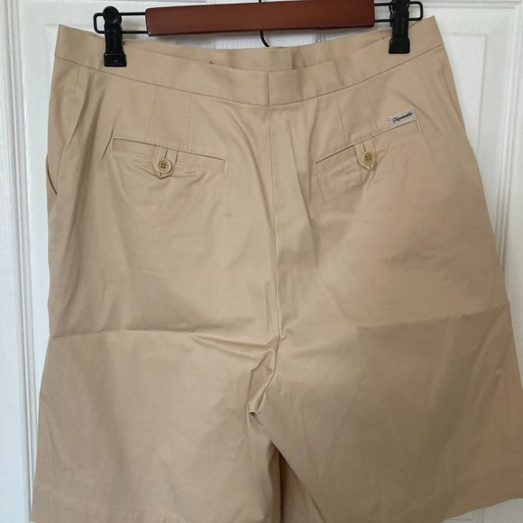 Facconable Long Shorts - Picture 4 of 5